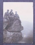 - Na szczycie Omniaku. Gorgany w Bieszczadach (teraz Ukraina). Rok 1931. Pierwszy z prawej - autor.